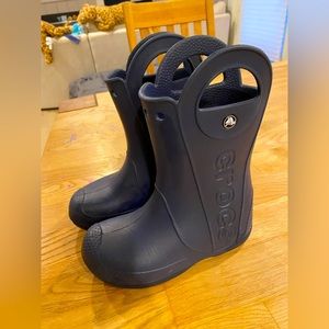 Crocs boy rain boot size 1J
